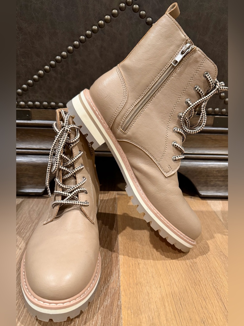 OASIS SOCIETY Women's Combat Boots Faux Leather Size 9 Tan Neutral Minimalist